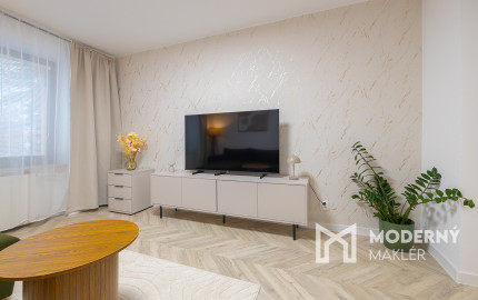 Na prenájom zariadený 2-izbový byt v centre Prešova