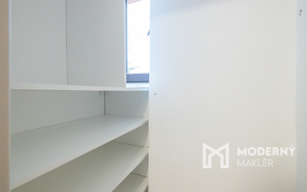 Na prenájom zariadený 2-izbový byt v centre Prešova