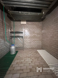 Na predaj budova na podnikateľský účel v Omšení - Trenčianske Teplice