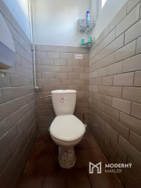 Na predaj budova na podnikateľský účel v Omšení - Trenčianske Teplice