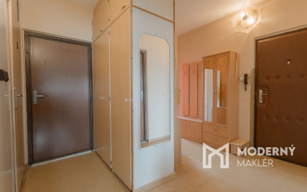 Na predaj priestranný 3-izbový byt v Čadci