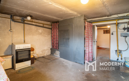 Na predaj 5-izbový rodinný dom Veľké Leváre