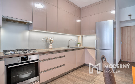 Na predaj 5-izbový rodinný dom v TOP lokalite v blízkosti Ružinova