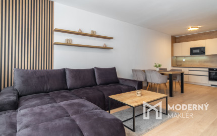 Na prenájom 2-izbový byt v Poprade s parkovacím miestom