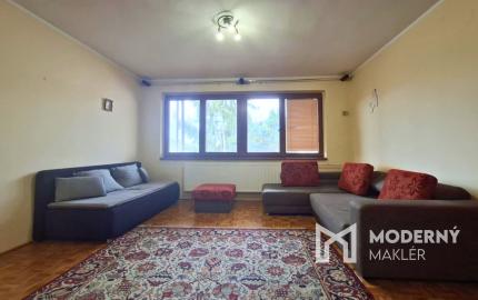 REZERVOVANÉ: Na prenájom viacgeneračný rodinný dom vo Veľkých Bieliciach