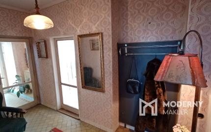 DOBRÁ LOKALITA -NOVÁ CENA- 5  izbový rodinný dom Bánovce nad Bebravou so záhradou 418m2 .