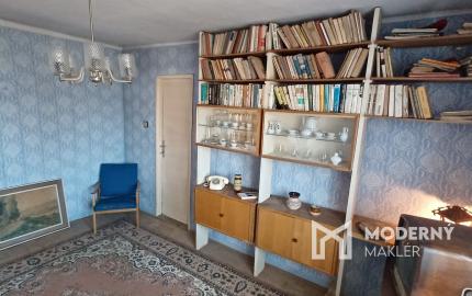 DOBRÁ LOKALITA -NOVÁ CENA- 5  izbový rodinný dom Bánovce nad Bebravou so záhradou 418m2 .