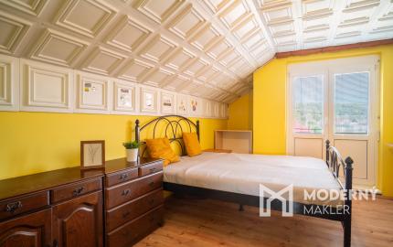 Na predaj priestranný 5-izbový rodinný dom v pokojnej lokalite mesta Gabčíkovo