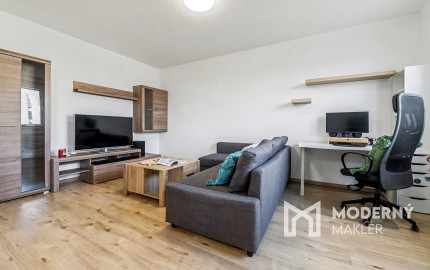 Na predaj moderný 2-izbový byt na Zlatovskej ulici v Trenčíne