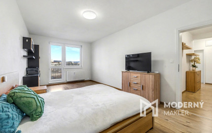 Na predaj moderný 2-izbový byt na Zlatovskej ulici v Trenčíne