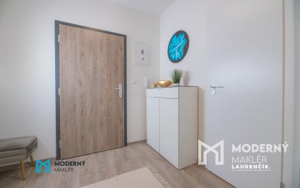 REZERVOVANÉ:Na predaj moderný 2-izbový byt v Trenčíne