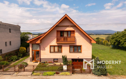 Nová znížená cena! Na predaj 5-izbový rodinný dom s veľkou záhradou v Novej Vsi nad Váhom