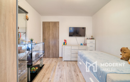 Na predaj priestranný 4-izbový rodinný dom v Malženiciach