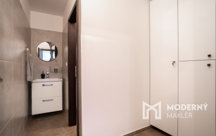 Na predaj plne fungujúce a zariadené štúdio priamo v centre Trnavy