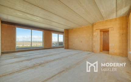 Na predaj administratívno-skladový objekt pri Trnave, v obci Zavar