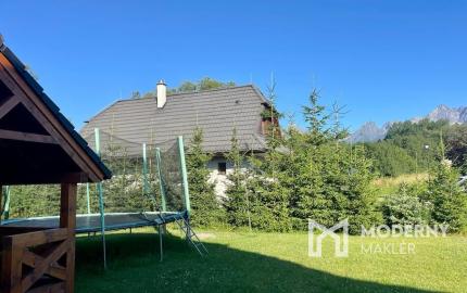 NA PREDAJ- chata /NOVOSTAVBA/ komplet zariadená / Vysoké Tatry- Stará Lesná  s panoramatickým výhľadom