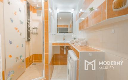 Na predaj kompletne zariadený 2-izbový byt v Žiline