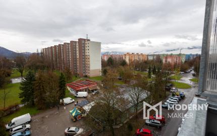 Na predaj kompletne zariadený 2-izbový byt v Žiline