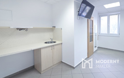 Na prenájom kancelársky priestor v centre Šamorína