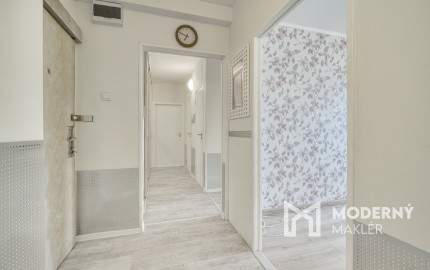 Na predaj 3-izbový byt vo výbornej lokalite v Stupave