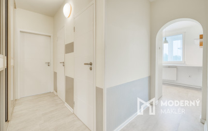 Na predaj 3-izbový byt vo výbornej lokalite v Stupave