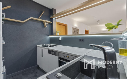 Na predaj štýlový penzión s priamym prístupom k vode v obci Blahová