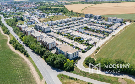 Na predaj 3-izbový byt s parkovaním v Senci