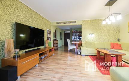 Na predaj priestranný rodinný dom s bazénom a rozsiahlym pozemkom v Bretejovciach