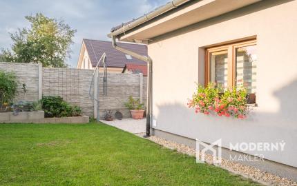 Na predaj novostavba 3-izbového rodinného domu v obci Janovík s vlastnou garážou