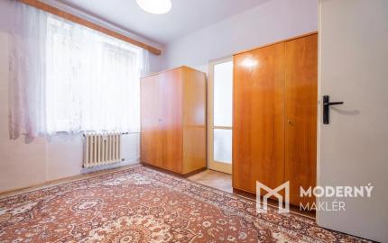 Na predaj dobre dispozične riešený 4-izbový byt s loggiou v meste Humenné