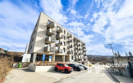 Na prenájom luxusný 2-izbový byt s balkónom a parkovacím státím vo vyhľadávanej lokalite v Prešove