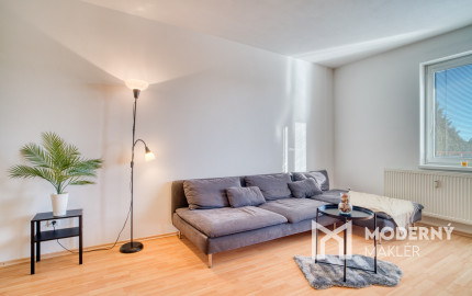 Na predaj priestranný 1-izbový byt v Miloslavove