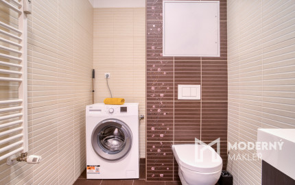 Na predaj priestranný 1-izbový byt v Miloslavove