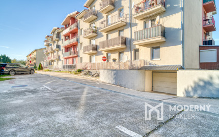 Na predaj priestranný 1-izbový byt v Miloslavove