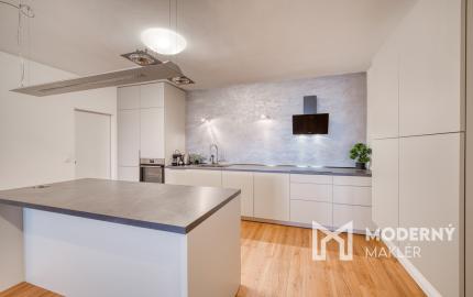 Na predaj 2-izbový byt s priestrannou terasou na Kolibe