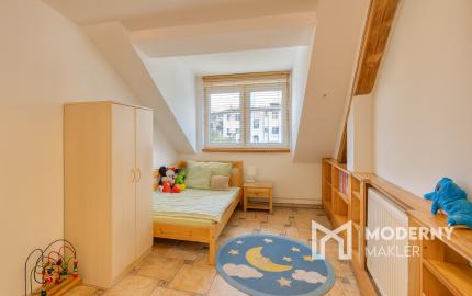 Na predaj netradičný loftový mezonet v srdci Starého Mesta