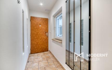 Na predaj netradičný loftový mezonet v srdci Starého Mesta