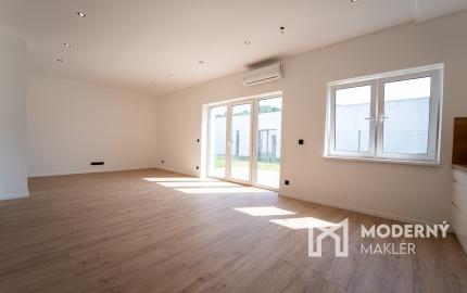 Na predaj 5-izbový rodinný dom v Moravanoch nad Váhom