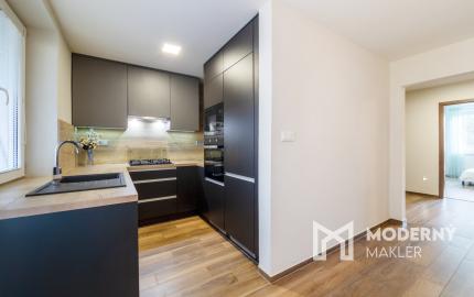 Na predaj zrekonštruovaný a zariadený 3-izbový byt v Trenčíne