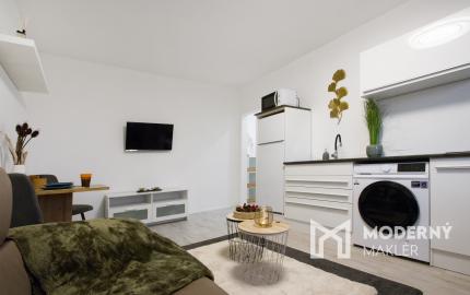 Na predaj investičný 1-izbový  byt Bratislave-Dúbravka