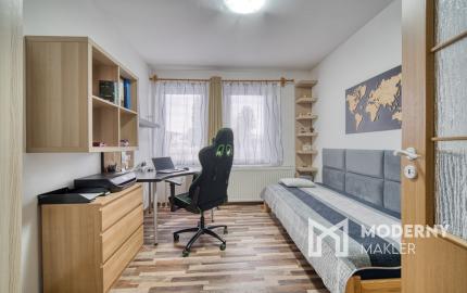 Na predaj rodinný dom v Chynoranoch