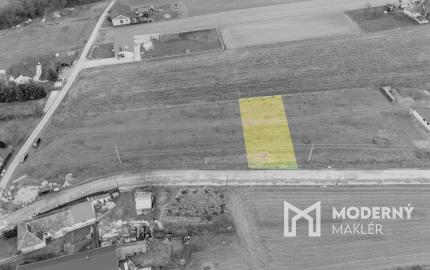 Na predaj pozemok v lokalite Pochabany