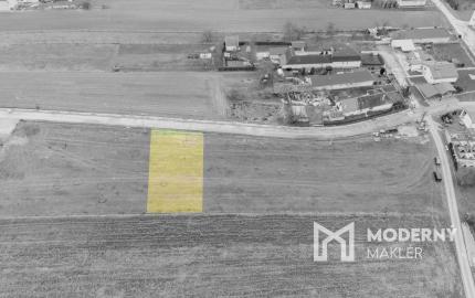 Na predaj pozemok v lokalite Pochabany