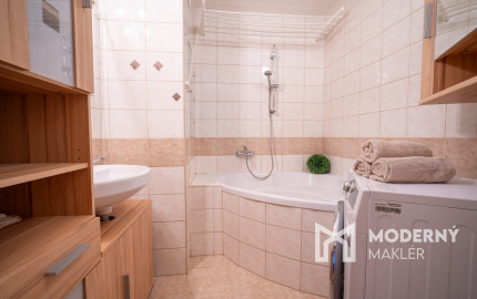 Na prenájom 3-izbový byt s garážou v Nitre - Čermáň