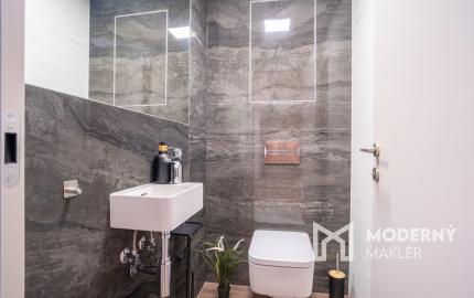 Na prenájom 2-izbový byt so šatníkom v Eurovea Tower – Bratislava