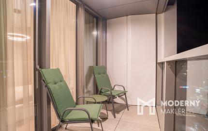 Na prenájom 2-izbový byt so šatníkom v Eurovea Tower – Bratislava