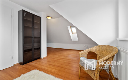 Na prenájom 3-izbový mezanín na Košickej ulici v Bratislave