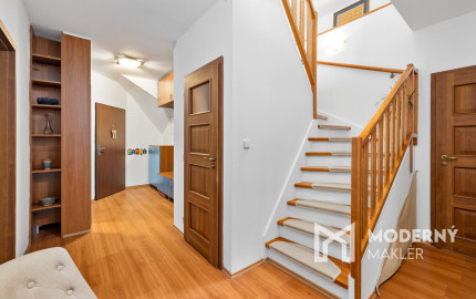 Na prenájom 3-izbový mezanín na Košickej ulici v Bratislave