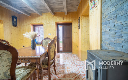 Na predaj kompletne zariadená chata v obci Bardoňovo