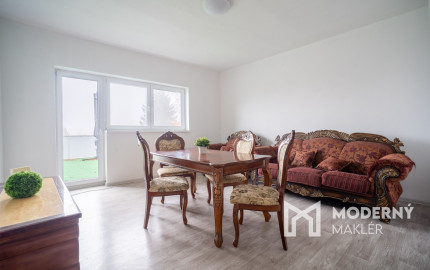 Na predaj polyfunkčná budova v obci Bardoňovo